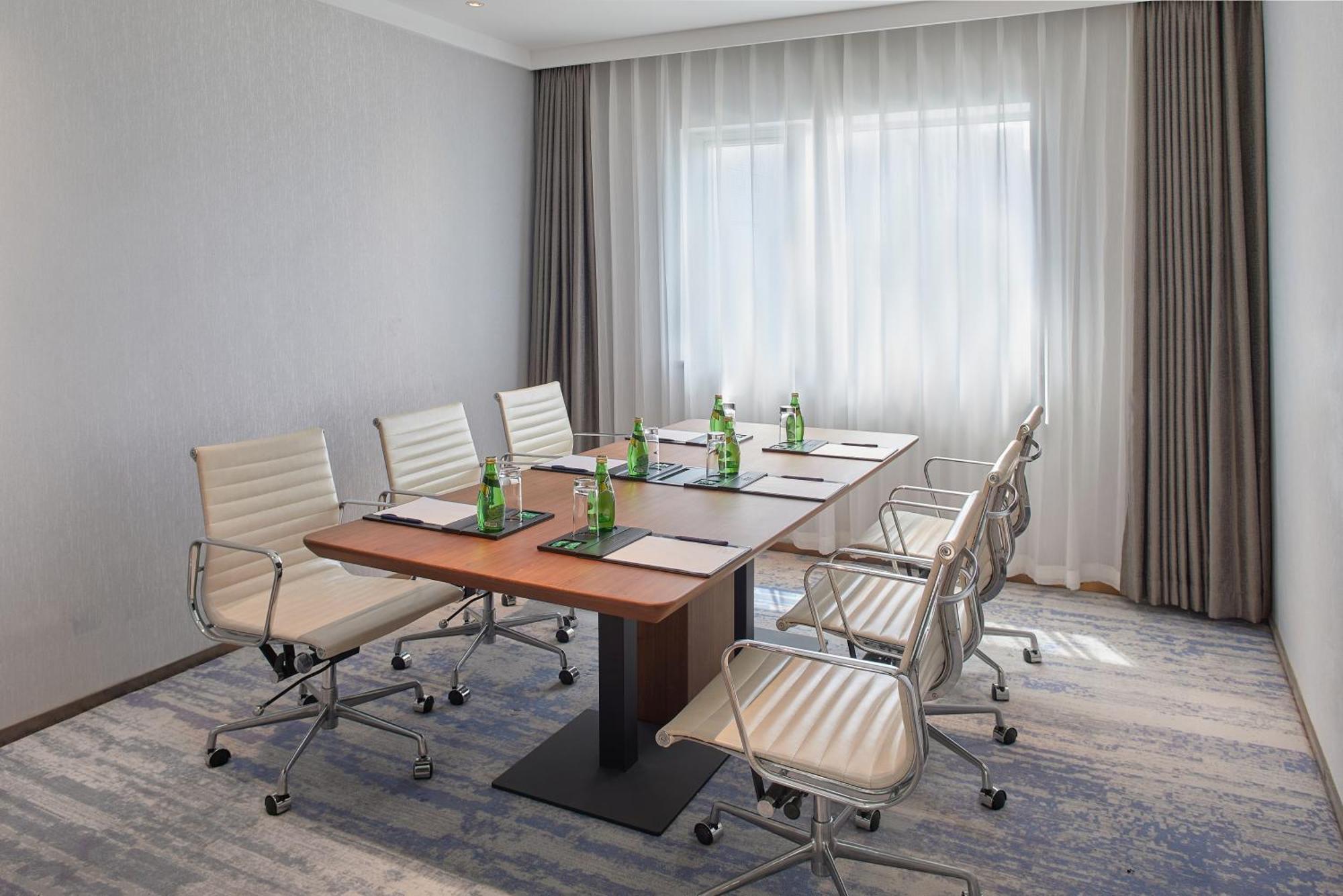 Park Plaza Beijing Science Park Hotel ภายนอก รูปภาพ